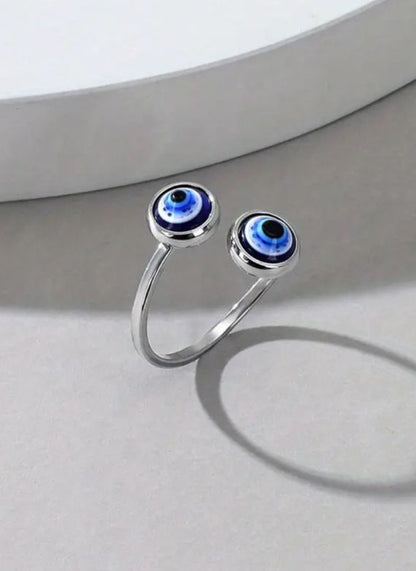 Anillo con ojo turco ajustable