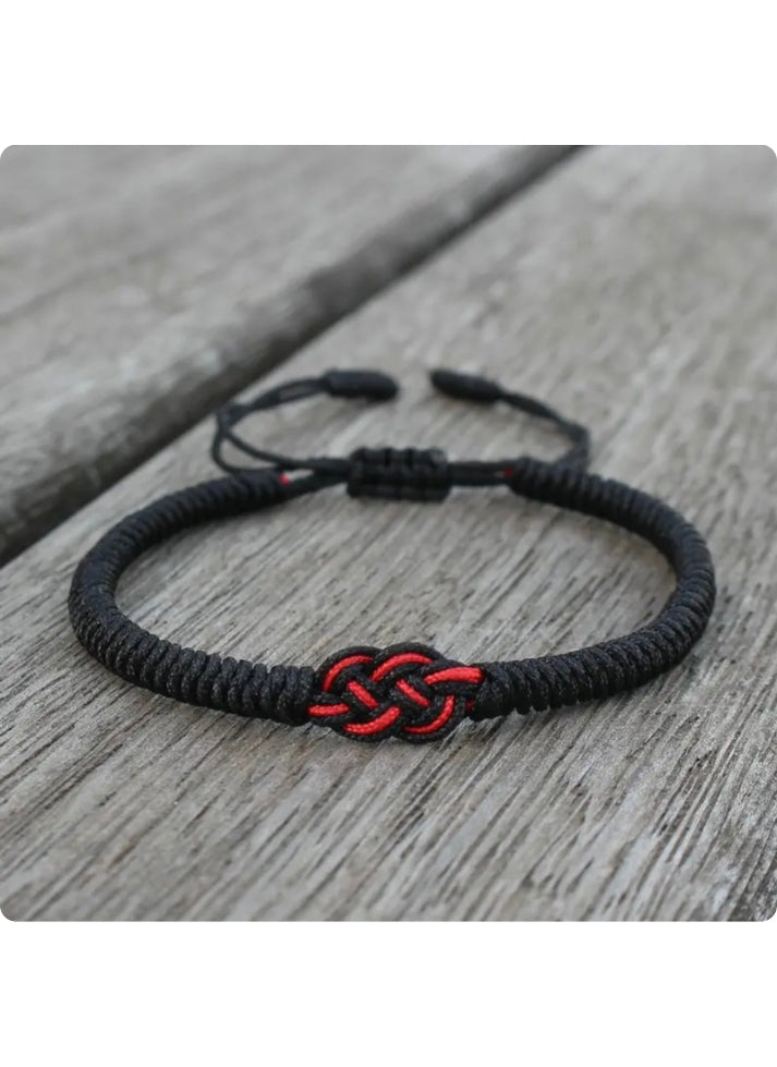 Pulseta con tejido de serpiente