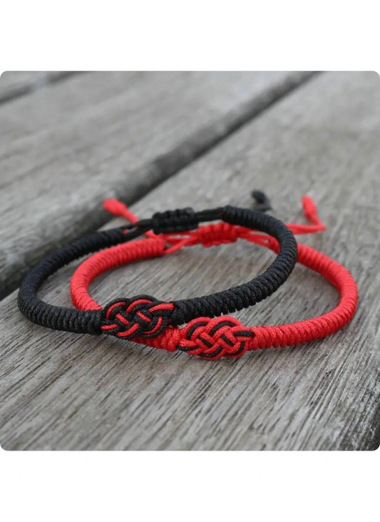 Pulseta con tejido de serpiente